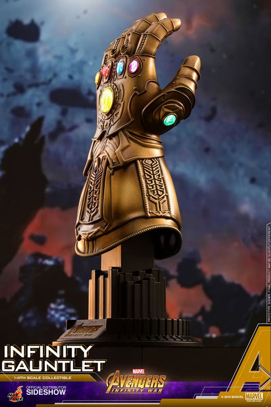 HOT TOYS INFINITY GAUNTLER 1/4 SCALE AF