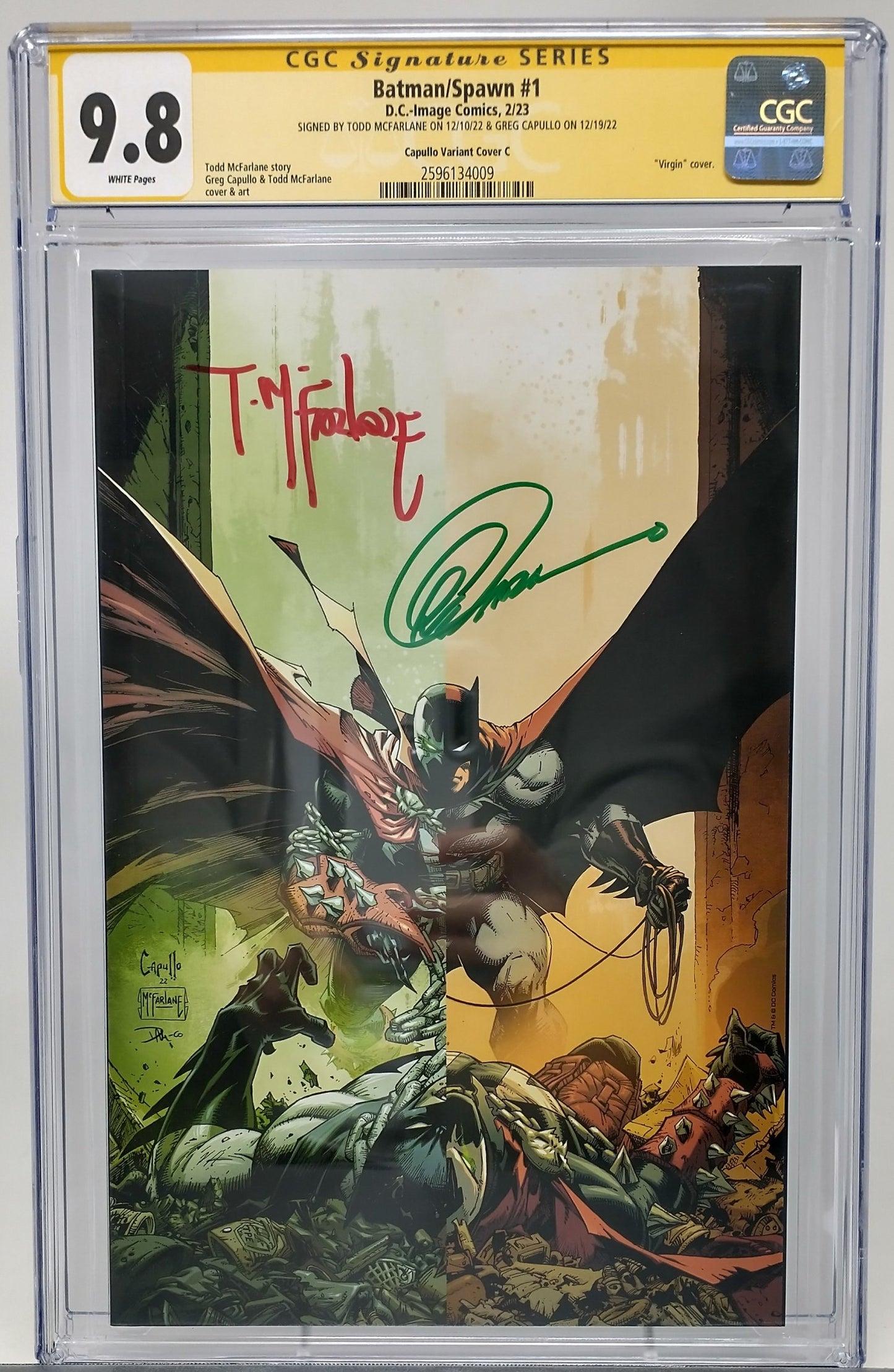 BATMAN/ SPAWN #1 - DC 2023 - CGC 9.8 - SIGNED BY TODD MCFARLANE & GREG APULLO C CVR