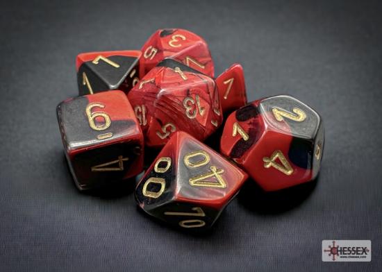 CHX GEMINI 7 DIE BLACK-RED W/ GOLD DICE