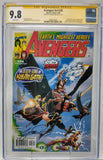 AVENGERS #V3 #28 - MARVEL 2000 - CGC 9.8 NM/MT - SIGNED GEORGE PEREZ