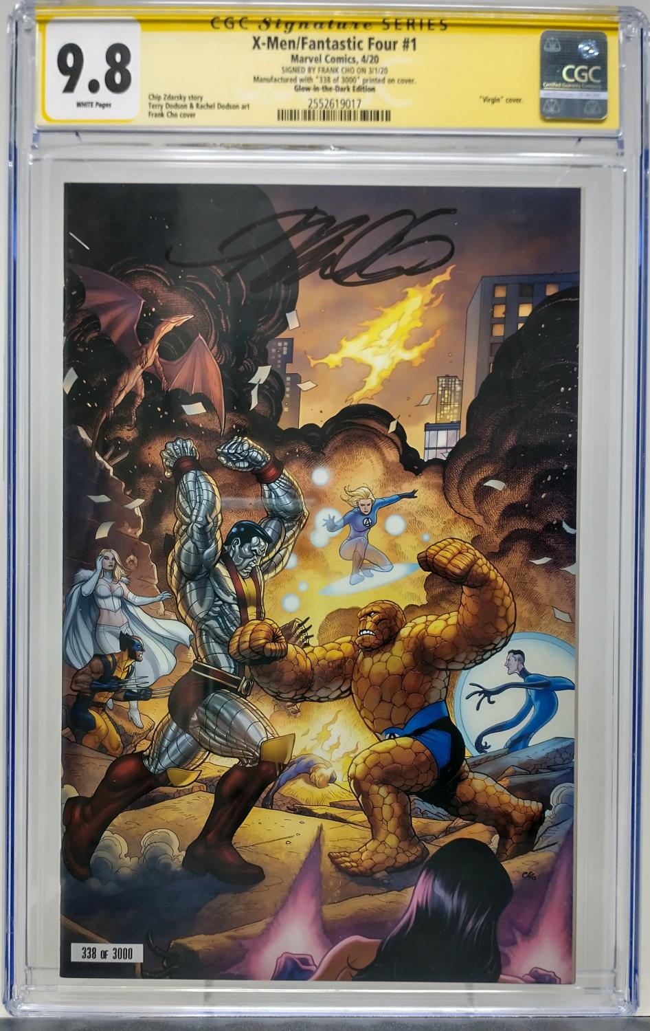 X-MEN/FANTASTIC FOUR #1 - MARVEL 2020 - CGC 9.8 - FRANK CHO SIGNED GIND VARIANT