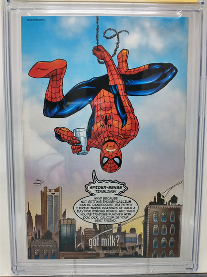 AVENGERS #V3 #25 - MARVEL 2000 - CGC 9.8 NM/MT - SIGNED GEORGE PEREZ