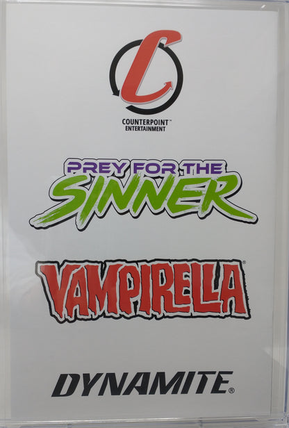 VAMPIRELLA PREY FOR THE SINNER - DYNAMITE 2021 - CGC 9.8 - SIGNED BY BASALDUA VARIANT
