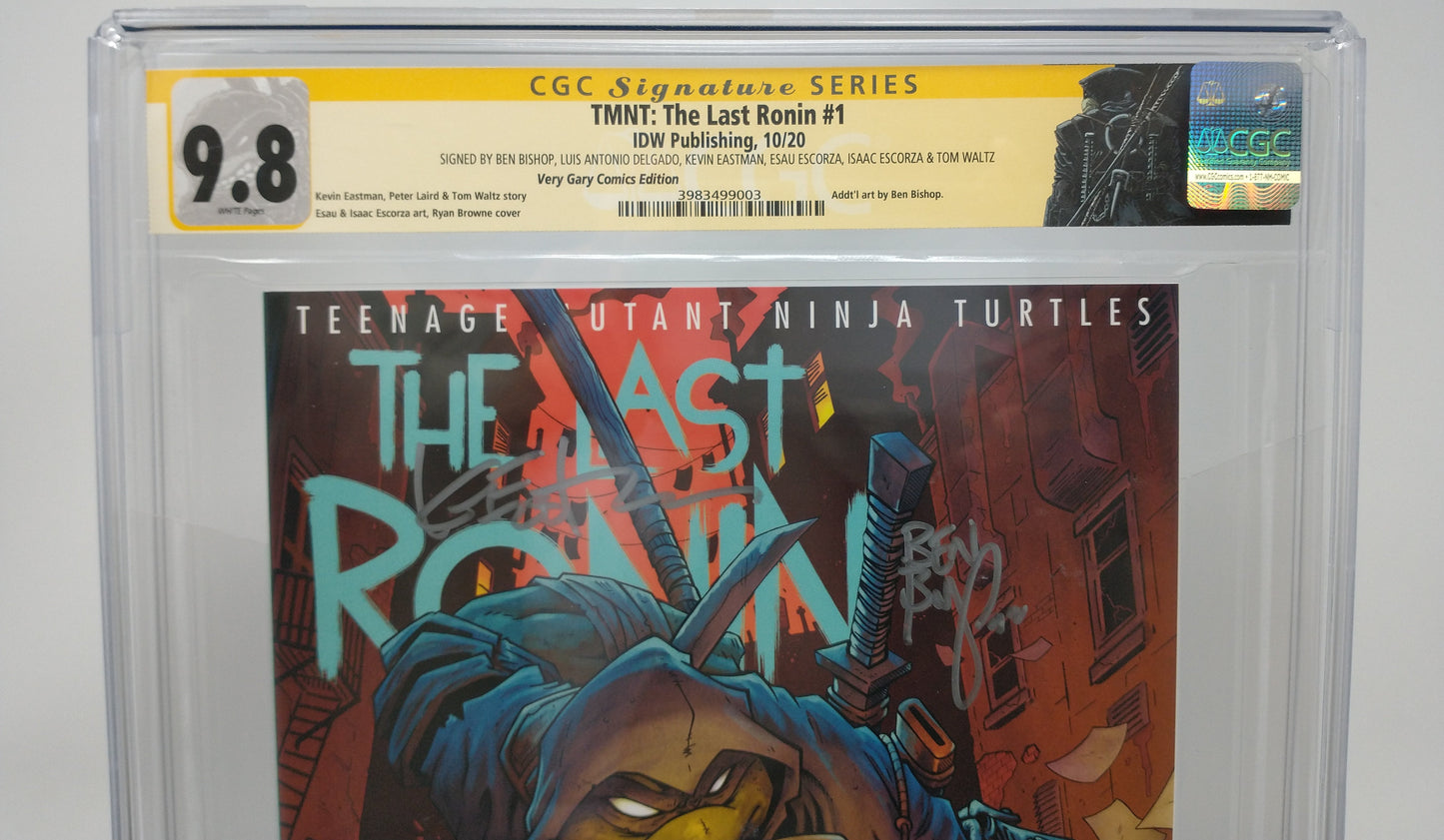 TMNT: THE LAST RONIN #1 - IDW 2020 - CGC 9.8 - SIGNED BY CREATIVE TEAM
